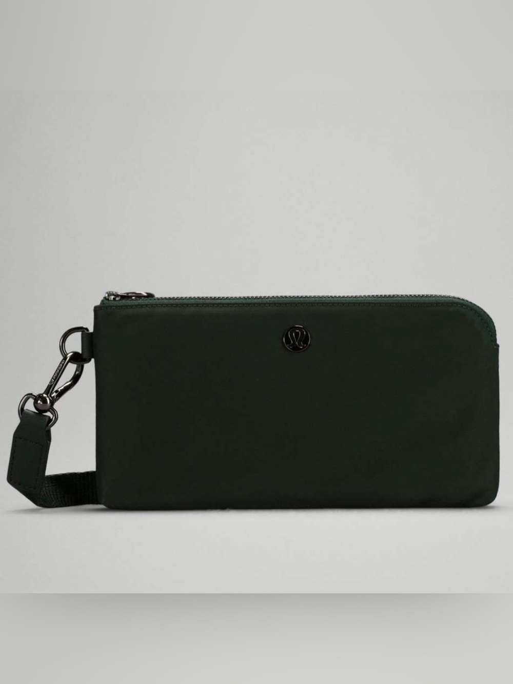 Lululemon Now and Always Pouch
Rainforest Green / Black  Wallet Wristlet Travel